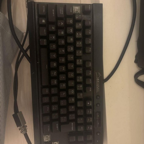 Clavier mécanique corsair - clavier,
